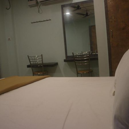 Hotel Sikara, Kumbakonam Εξωτερικό φωτογραφία
