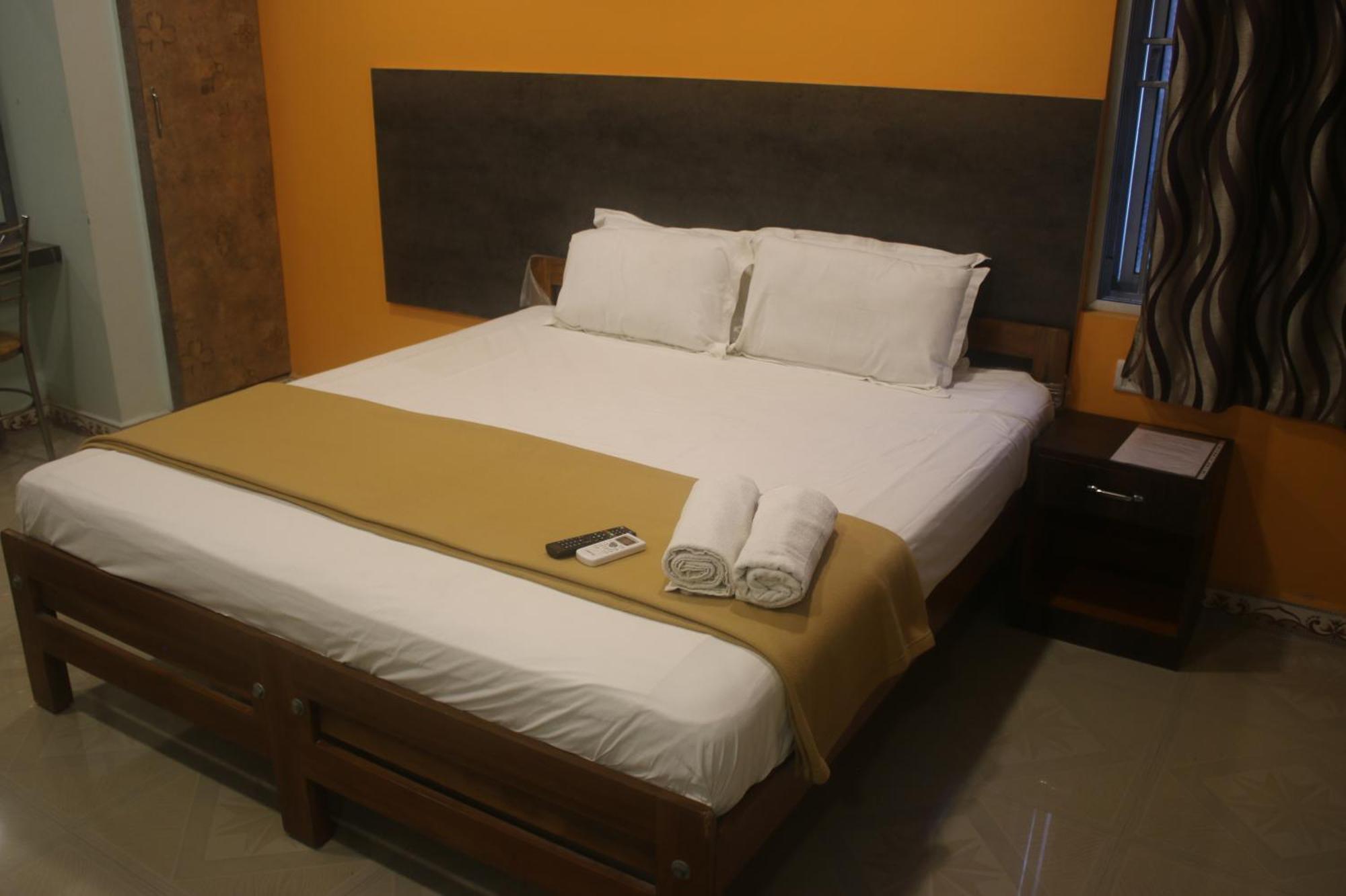 Hotel Sikara, Kumbakonam Εξωτερικό φωτογραφία