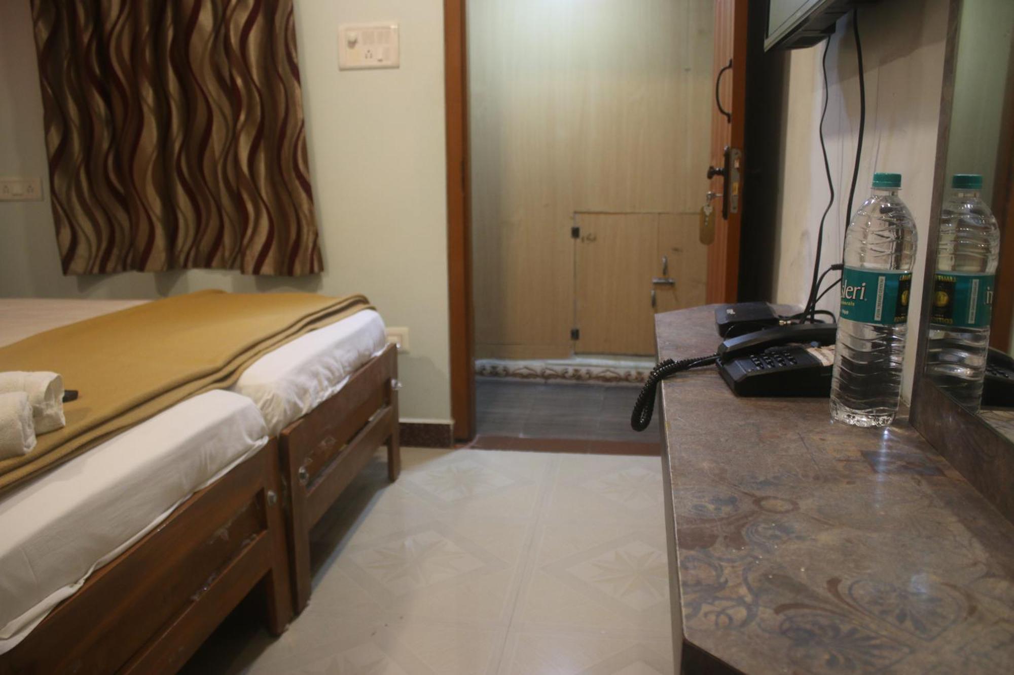 Hotel Sikara, Kumbakonam Εξωτερικό φωτογραφία